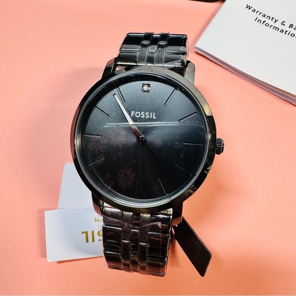 ⌚ Fossil Men’s Stainless Steel Watch - Black Dial ⌚ - Picture 4 of 5